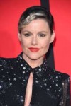 kathleen-robertson-blockers-premiere-in-westwood-6.jpg