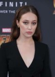 alycia-debnam-carey-at-avengers-infinity-war-premiere-in-lo[...].jpg