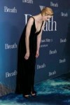 elizabeth-debicki-at-breath-premiere-in-sydney-04-26-2018-6.jpg