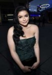 ariel-winter-breaking-in-premiere-in-los-angeles-1.jpg