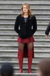 melissa-benoist-and-erica-durance-on-the-set-of-supergirl-i[...].jpg