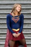 melissa-benoist-and-erica-durance-on-the-set-of-supergirl-i[...].jpg