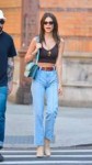 emily-ratajkowski-street-style-new-york-city-05-09-2018-5.jpg