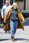 emma-stone-on-the-set-of-maniac-in-new-york-05-09-2019-12.jpg