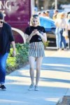 emma-roberts-out-on-melrose-avenue-in-los-angeles-05-10-201[...].jpg