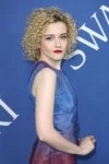 julia-garner-at-cfda-fashion-awards-in-new-york-06-05-2018-8.jpg