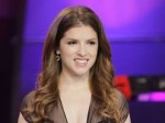 Anna-Kendrick-At-Tonight-Show-004.jpg