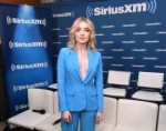 sarah-bolger-at-siriusxm-broadcasting-live-from-comic-con-i[...].jpg