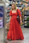 kristen-bell-in-a-red-renaissance-faire-inspired-dress-groc[...].jpg