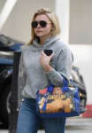 chloe-moretz-out-shopping-in-london-08-23-2018-9.jpg