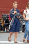 claire-danes-strolling-with-her-newborn-son-in-west-village[...].jpg