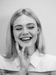 elle-fanning-2018-tiff-portraits-1.jpg