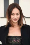 olga-kurylenko-christian-dior-show-paris-fashion-week-09-24[...].jpg