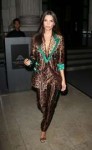 emily-ratajkowski-in-animal-print-jacket-milan-fashion-week[...].jpg