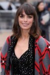 berenice-bejo-arrives-at-miu-miu-show-in-paris-10-02-2018-5.jpg