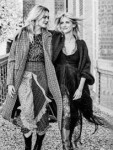 elle-fanning-and-melanie-laurent-madame-figaro-october-2018[...].jpg