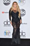 mariah-carey-poses-in-the-press-room-during-the-2018-americ[...].jpg