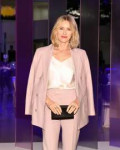 naomi-watts-at-hugo-boss-prize-2018-artists-dinner-guggenhe[...].jpg