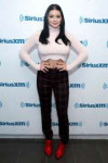 ariel-winter-at-siriusxm-studios-in-nyc-11-27-2018-10.jpg