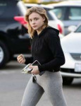 chloe-moretz-leaving-a-gym-in-los-angeles-7.jpg