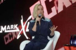 brie-larson-marvel-studios-panel-at-ccxp-in-sao-paulo-11.jpg