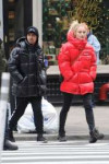 sophie-turner-and-joe-jonas-in-moncler-jackets-soho-12-12-2[...].jpg