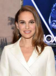 natalie-portman-at-vox-lux-screening-in-new-york-12-13-2018[...].jpg