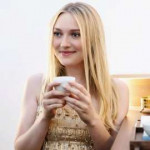 dakota-fanning-personal-pics-12-18-2018-6.jpg