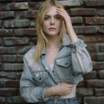 elle-fanning-personal-pics-09-25-2018-12.jpg