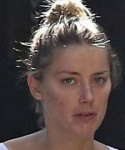 amber-heard-cleaning-her-garage-in-la-73018-21.jpg