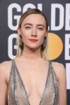 saoirse-ronan-at-2019-golden-globe-awards-in-beverly-hills-[...].jpg