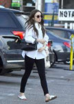 lily-collins-shopping-in-west-hollywood-01-27-2019-1.jpg