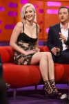 jennifer-lawrence-at-graham-norton-showin-in-london-05-09-2[...].jpg