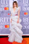 suki-waterhouse-2019-brit-awards-1.jpg