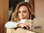 elizabeth-olsen-bobbi-brown-s-new-campaign-2019-5.jpg