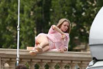 Amanda-Seyfried-Upskirt-38.jpg