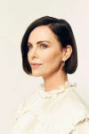 charlize-theron-long-shot-portrait-session-at-the-2019-sxsw[...].jpg