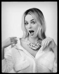 margot-robbie-chanel-photoshoot-2019-5.jpg