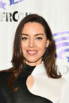 aubrey-plaza-legion-photocall-at-wondercon-2019-4.jpg