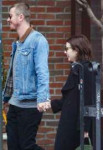 emma-roberts-garrett-hedlund-spotted-out-in-new-york-city-12.jpg