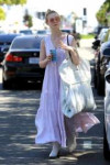 elle-fanning-in-maxi-dres-shopping-in-west-hollywood-04-06-[...].jpg