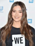 hailee-steinfeld-we-day-california-2019-6.jpg