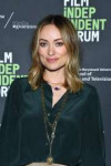 olivia-wilde-attends-a-qa-for-her-new-movie-booksmart-at-th[...].jpg