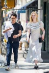 elle-fanning-out-in-nyc-05-02-2019-10.jpg