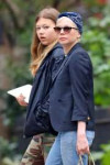 michelle-williams-steps-out-with-her-daughter-in-nyc-4.jpg