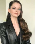 03-mackenzie-foy.jpg