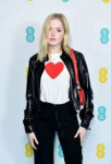 ellie-bamber-at-5g-powered-stormzy-gig-in-london-05-29-2019[...].jpg