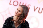 alicia-vikander-louis-vuitton-x-opening-cocktail-party-in-b[...].jpg