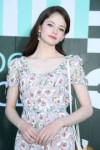 mackenzie-foy-miu-miu-club-event-in-paris-06-29-2019-0.jpg