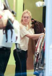 elle-fanning-shopping-in-new-york-09-03-20171.jpg